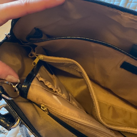 Woman’s Work Bag - Picture 5 of 14